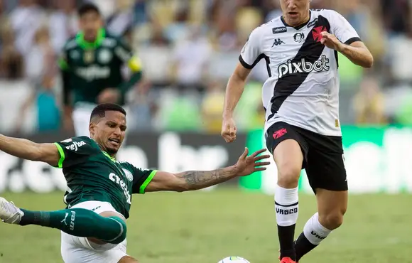 Palmeiras arranca empate com o Vasco em jogo movimentado